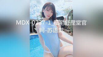 最新网红福利，价值万元巨乳天花板极品尤物女神【白兔伊】定制，酒瓶子假屌花式紫薇，淫荡语言挑逗，全程高潮脸