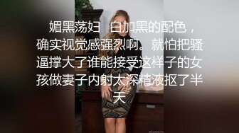 别被愚弄了：奥利维亚没那么无辜。长得可爱，笑起来却有些调皮，关起门来见她就会知道她隐藏的一切。