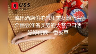 【新片速遞】  邻家妹妹型甜妹！酒店道具自慰！双跳蛋震穴，不够爽震动棒抽插，搞的小穴湿哒哒，闺蜜旁边观看