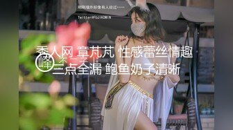 白天太累妹子睡太熟,纹身男友掀开被子乱摸壹通,小妹不耐烦翻身生气,顺势插入