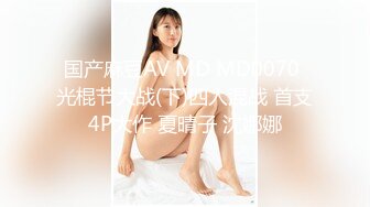 文轩探花蓝衣好身材丰乳肥臀妹子，口活不错抬起腿来猛操，妹子嫌搞得太久疼了要加钱生气走了