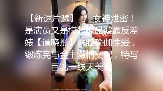   斗B战士，这女人是疯了吗，搞这么粗这么长的肉棒虐待自己？