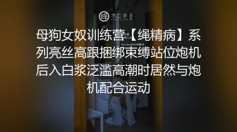 怀孕的小嫂子颜值颇高，与大哥一起露脸直播，肚子很大乳晕很深给大哥口交，被大哥捏奶子吃玩逼，精彩不要错过