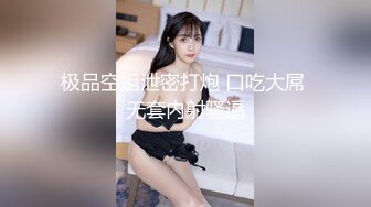 挑逗内心最深处的欲望！OnlyFans极品网红模特 Tharinton绝美花瓣浴诱惑！唯美和性欲融为一体