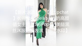 商场女厕全景偷拍长发少妇的多毛小黑鲍