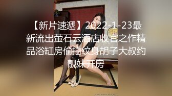 新黑客破_解家庭网络摄_像头偷_拍❤️豪放宝妈在家毫无避讳 经常全裸在两个核子面前露出