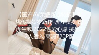 ❤️极品反差婊❤️眼镜妹就是骚，超神颜值，轻素颜无美颜纯天然，乐呵呵的吃吊然后口爆吞精！