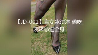 绳艺大师给熟女来个全套SM龟甲缚，奶子上还要贴个血滴子，狂虐这对极品大奶子【200V】 (136)