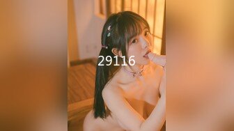 【OnlyFans】台湾网红少妇 Clickleilei刘蕾蕾付费订阅写真 露点自拍，打卡全球网红景点，从少女到孕妇的记录 35