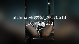 【同款双闺蜜??请战群交操】推特极品反差婊『小妮子』携双闺蜜极限露出 户外全裸 野战跪舔 黑丝啪啪 高清720P原版