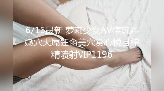  站操高跟白嫩大奶美女，床上后入还让美女嘴里叼着黄瓜，超级精彩！